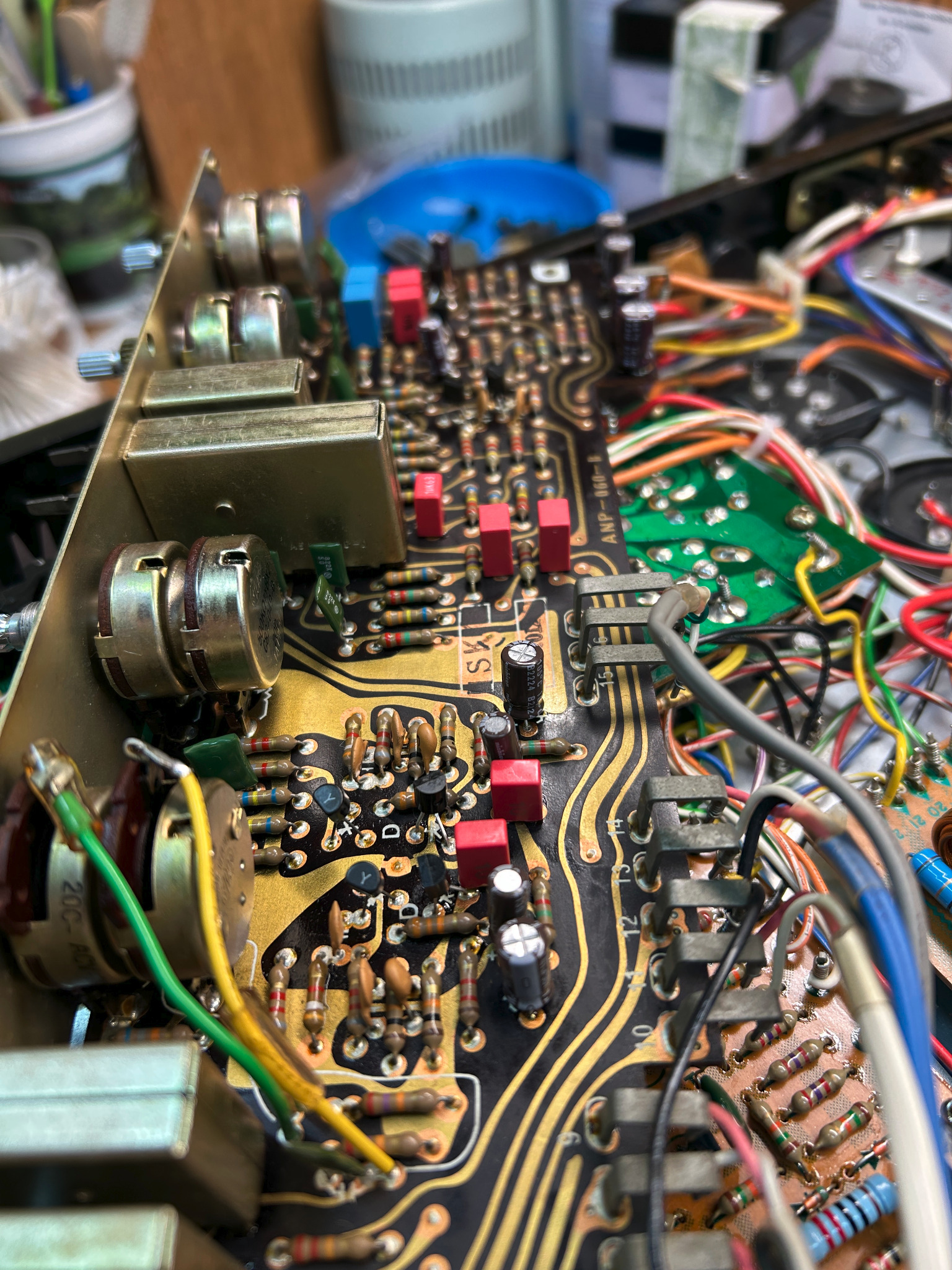 Restored Pioneer SX-828 tone board with new capacitors and transistors